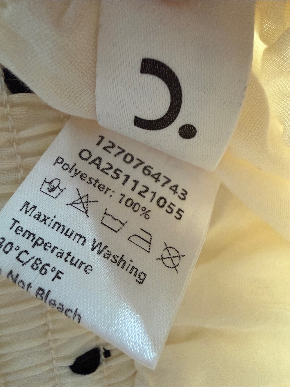 Commense Two-Piece Set - Cream with Black Polka Dots - Picture 11 of 12